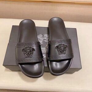 Versace Black Medusa Women's Slippers